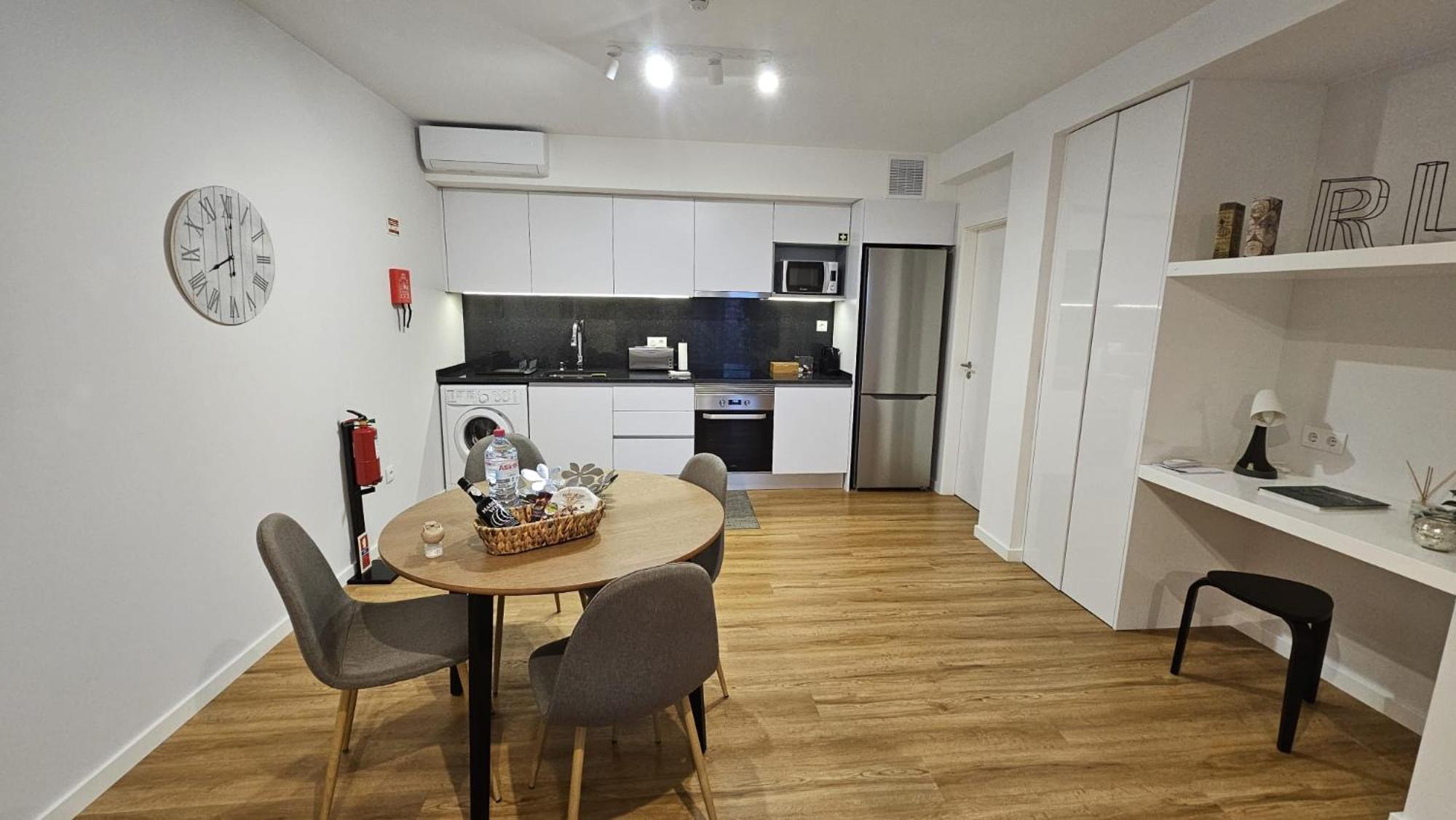 פונשל Magnolia Residence מראה חיצוני תמונה